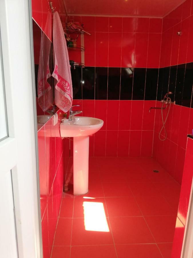 Hotel Udabno Naili Zewnętrze zdjęcie